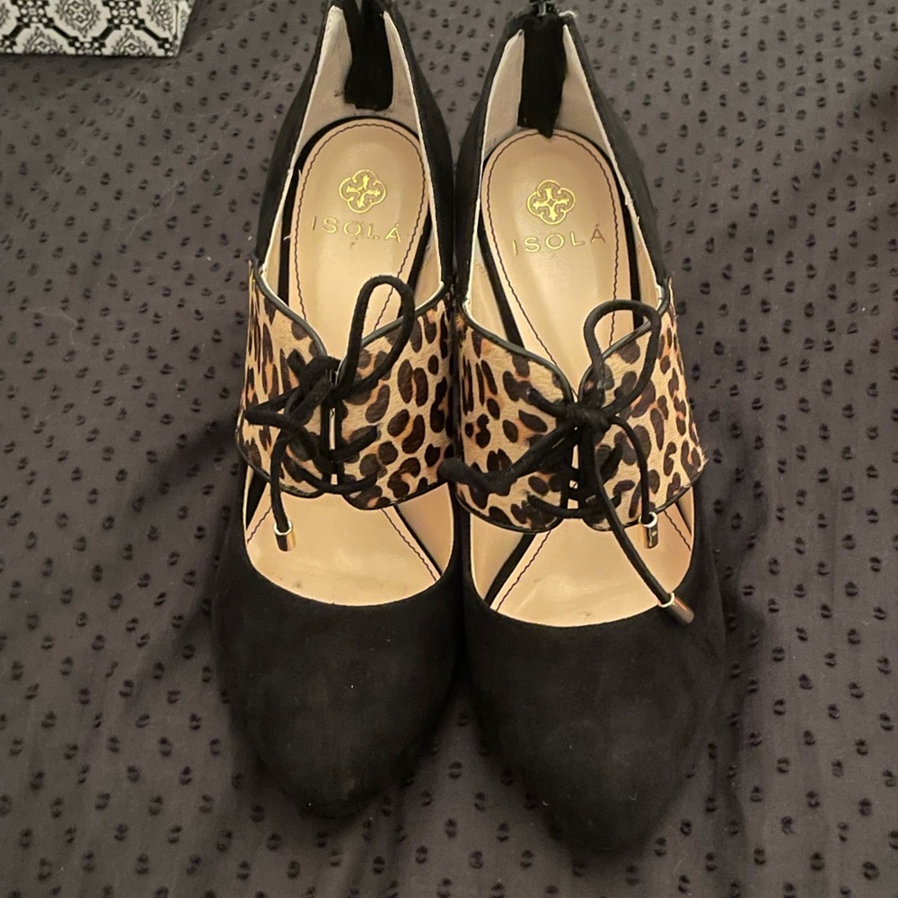 Stylish Leopard and Black Heels